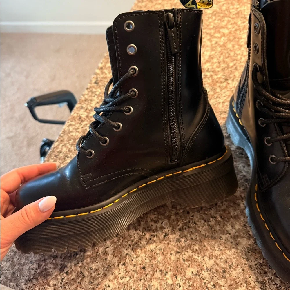 Dr. Martens Jadon Black Boots - Picture 4 of 7
